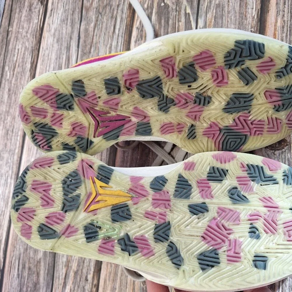 Nike‎ Ja Morant Basketball Shoes Girl 5.5Y